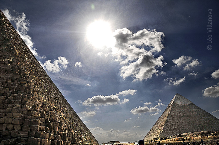 Cairo - Piramides700