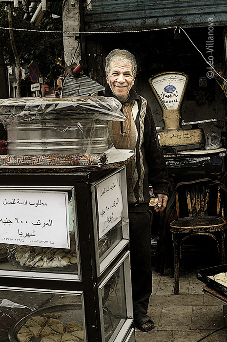 Cairo - vendedor de bolo 700